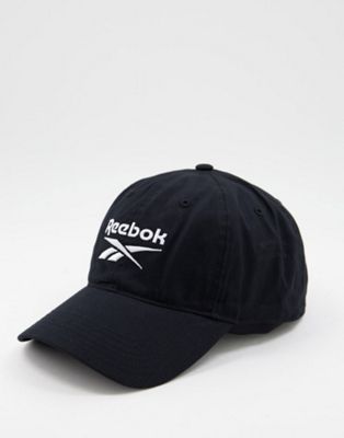 Reebok Training Essential logo cap in black