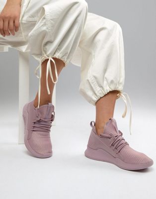 reebok training guresu sneakers in lilac