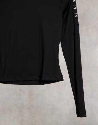 high neck training top