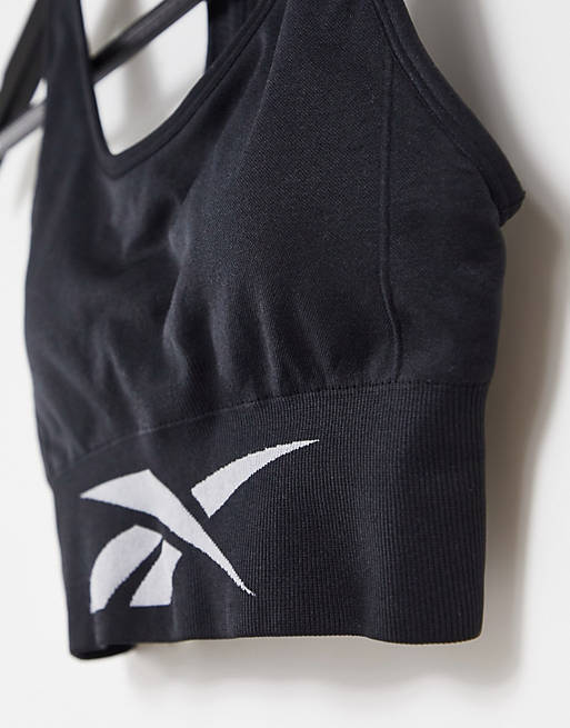 Sportswear Reebok Training seamless vector logo bra in black 