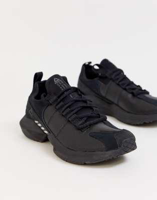 reebok workout noir