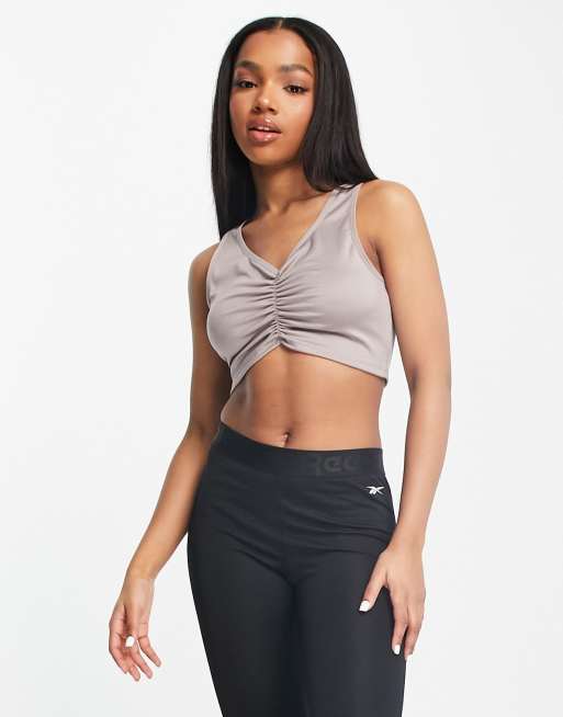 Reebok Training – Studio – Gerafftes Tanktop mit kurzem Schnitt in Grau