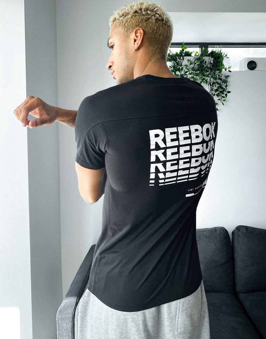 Reebok Training – Svart t-shirt med grafik