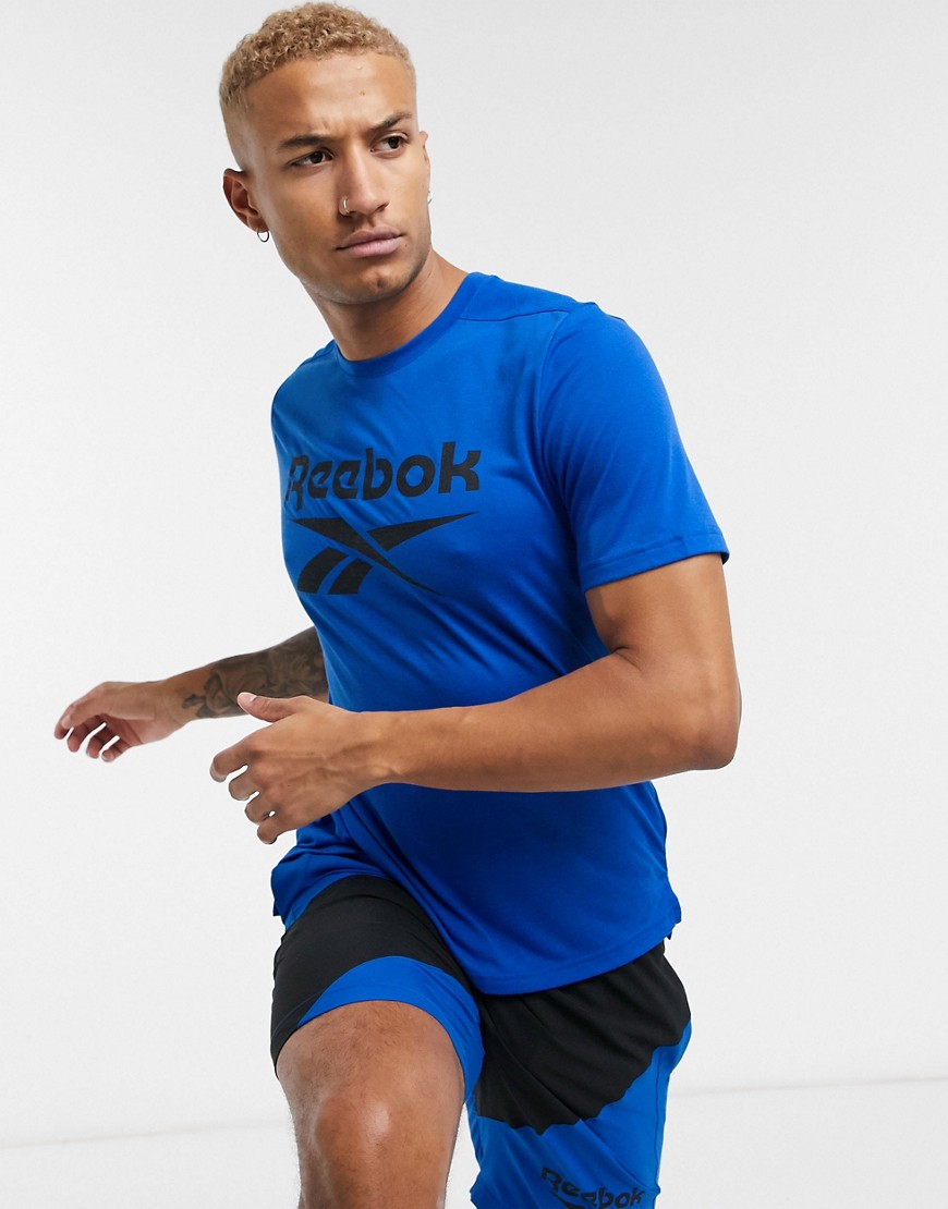 Reebok Training - T-shirt blu con logo grande