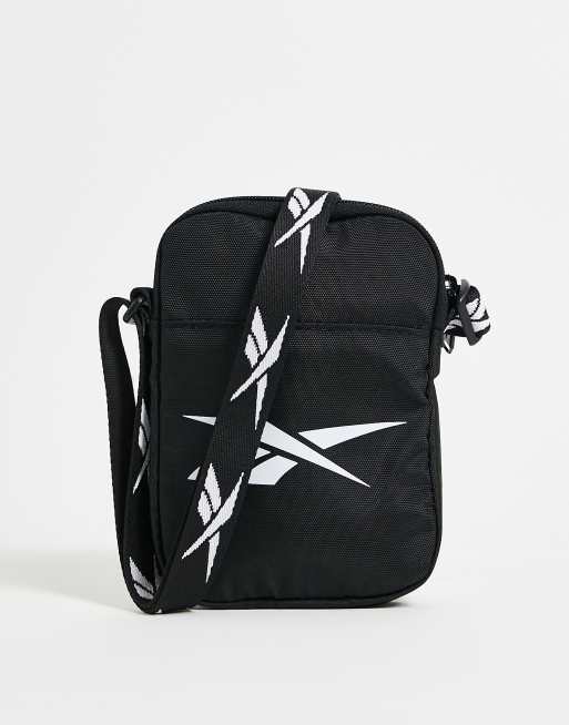 Reebok hot sale body bag