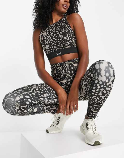 Reebok – Träning – Modern Safari – Svart, mönstrad bralette, 4 av 4