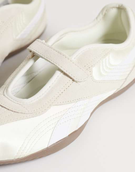 Reebok Ultra Lo Mary Jane womens sneakers in beige, 5 of 5
