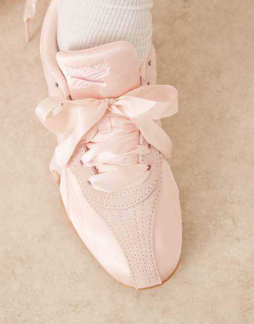Reebok Ultra Lo sneakers in pink, 3 of 5
