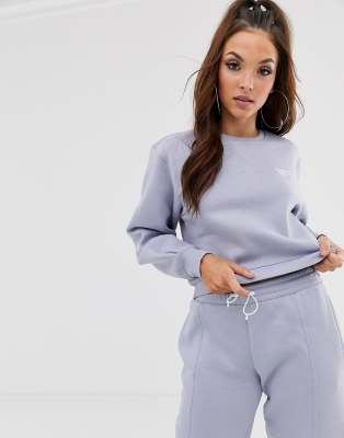 Reebok Vector cropped sweatshirt in lilac-Grey