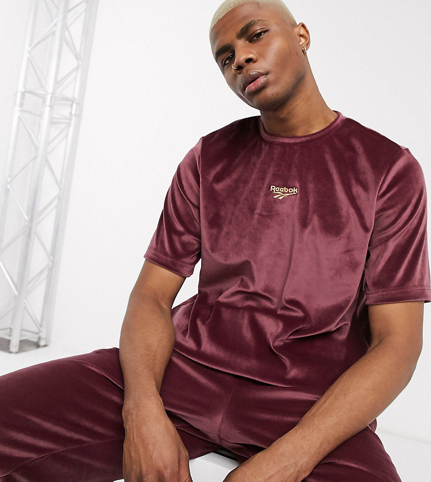 Reebok velour t-shirt with central logo in maroon exclusive to asos-Red