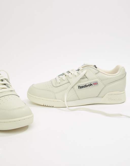 Reebok 2025 color crema