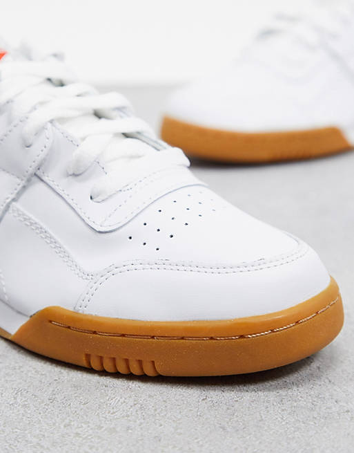 página especificar Rebajar Reebok workout plus sneakers in white with gum sole | ASOS