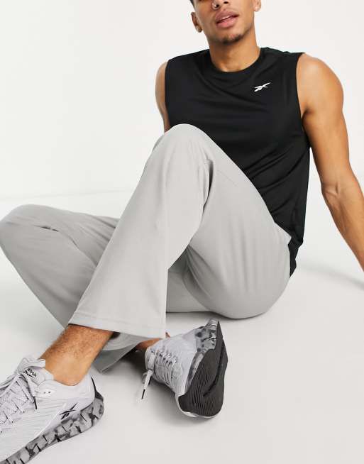 Reebok FK6201 Workout Ready Trackster Pants, S/P, Cold Grey : :  Clothing, Shoes & Accessories