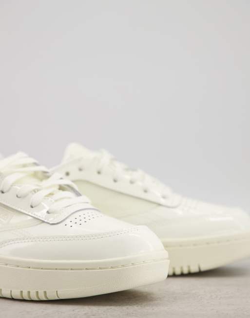 Reebok x Cardi B – Club Cardi Coated – Club C Double – Sneaker in Triple-Weiß, 2 von 4