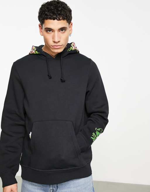 https://images.asos-media.com/products/reebok-x-ghostbusters-hoodie-in-black/201747442-4?$n_640w$&wid=513&fit=constrain