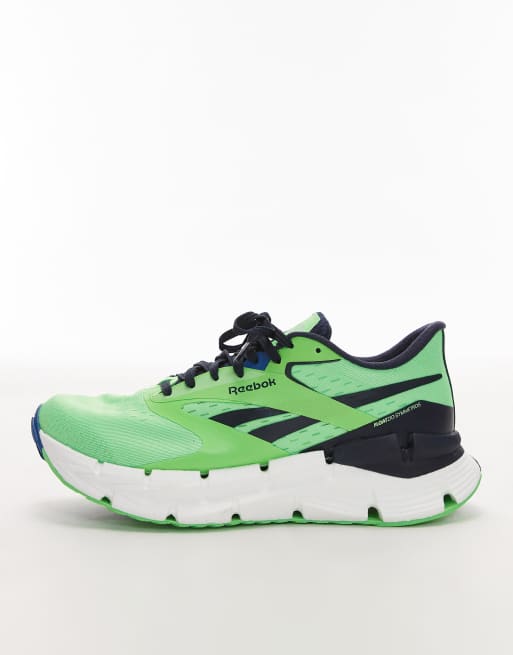 Reebok Zignition running trainers in green, 2 of 5