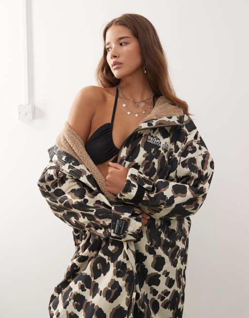 Regatta Adult waterproof changing robe in leopard print ASOS