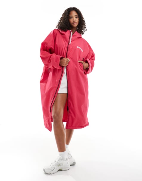 Regatta Adult waterproof robe in pink potion - view 1