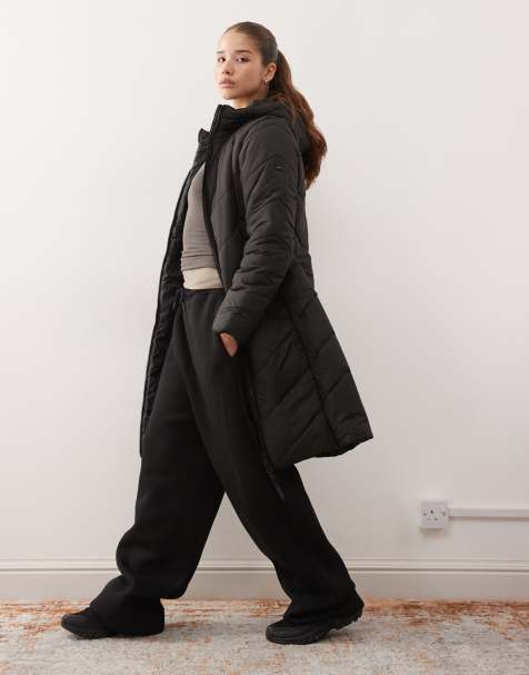 Regatta – Anita – Wattierte Jacke in Schwarz - view 1