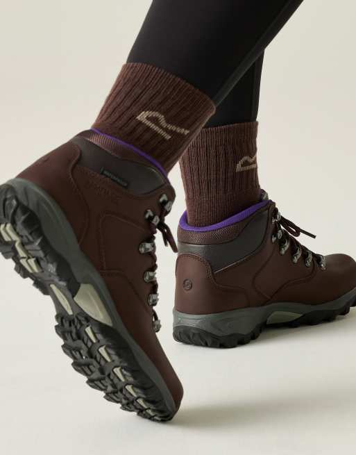 Regatta Bainsford waterproof walking boots in brown, 2 of 4