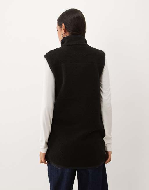 Regatta Cosy frankie borg longline bodywarmer in black, 4 of 4