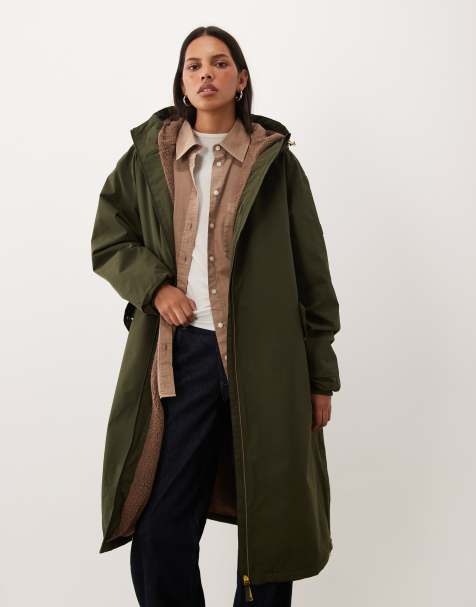 Regatta Heritage waterproof changing robe in dark khaki - view 1