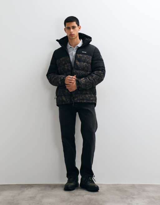 Regatta Hooded aldthorn quilted jacket in textured print black, 3 of 5