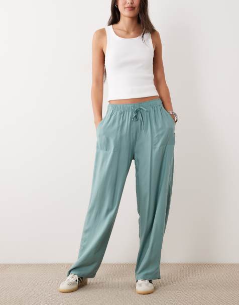 Regatta Lightweight elbrie trousers in ivy moss - view 1