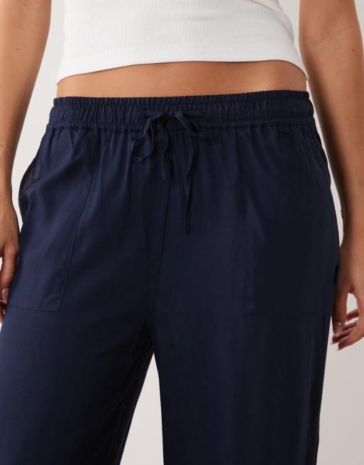 Regatta Lightweight elbrie trousers in navy, 4 of 5