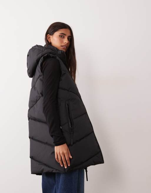 Regatta Lightweight merida bodywarmer in black, 4 of 4