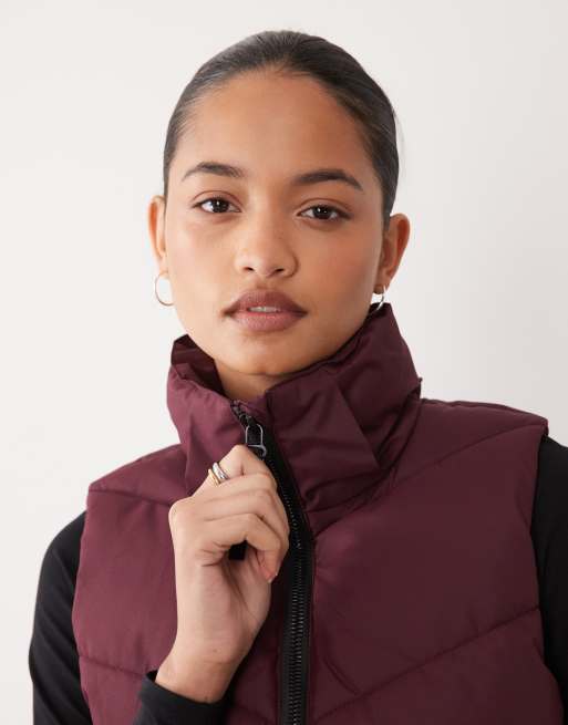 Regatta Lightweight merida bodywarmer in fig, 3 of 4