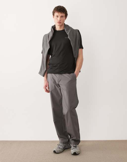 Regatta Lightweight quick-dry virda t-shirt in ash black, 2 of 5