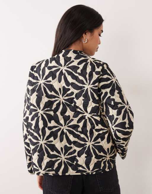 Regatta Mira quilted jacket in abstract floral, 4 of 4