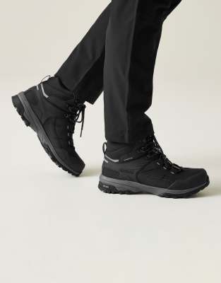 Regatta Regen Vibram Walking Boots in black