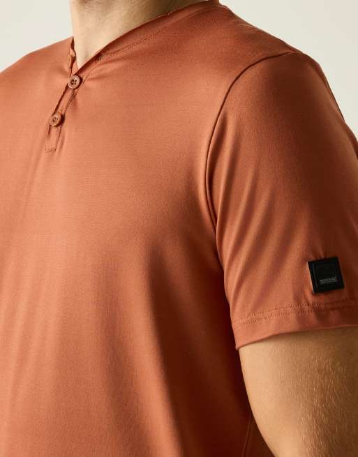 Regatta – Relaxed Dewi – T-Shirt in Ziegelrot, 3 von 4