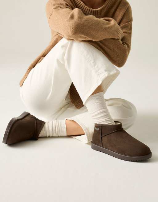 Regatta Risley short waterproof boots in brown, 2 of 4