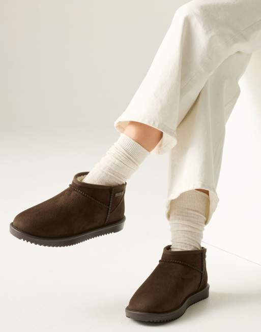 Regatta Risley short waterproof boots in brown, 4 of 4