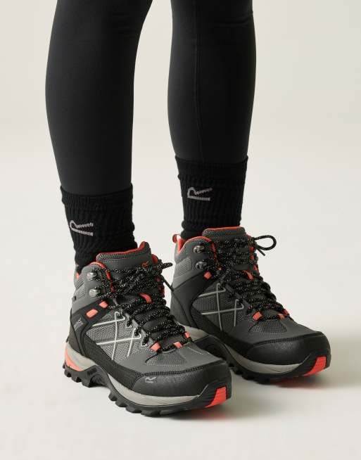 Regatta Samaris III technical waterproof mid walking boots in grey, 3 of 4