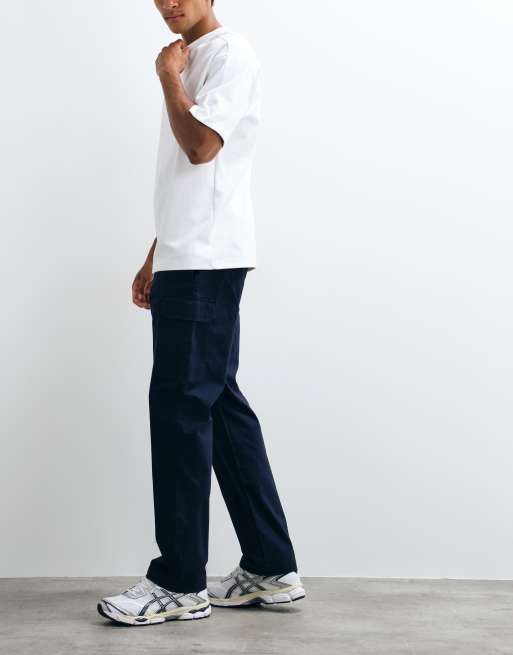 Regatta Stretch cargo trousers in navy, 2 of 5