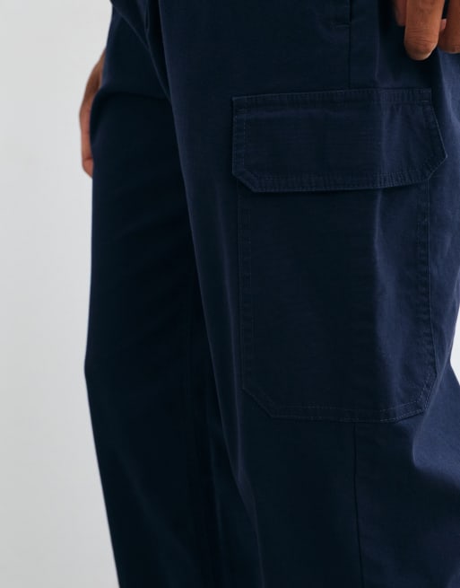 Regatta Stretch cargo trousers in navy, 4 of 5