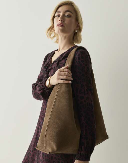 Regatta Suede style shoulder bag in chocolate, 2 of 4