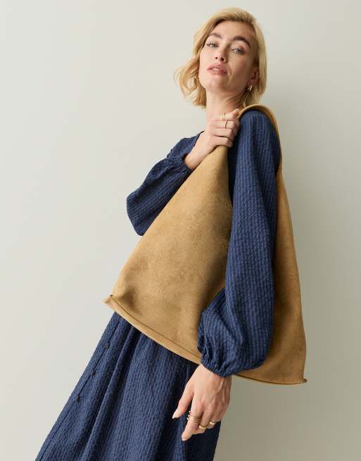 Regatta Suede style shoulder bag in tan, 3 of 4