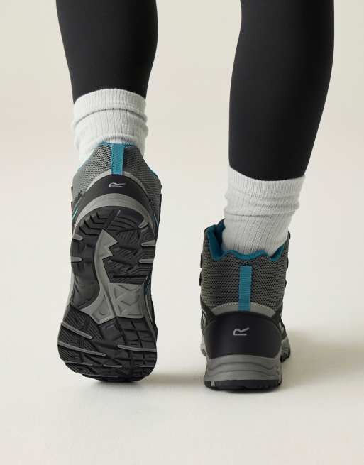 Regatta Vendeavour waterproof boots in black deep lake, 4 of 4