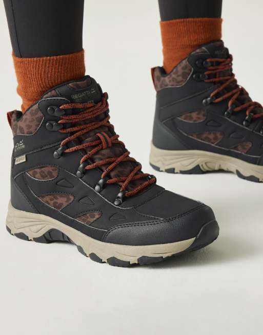 Regatta Vendora boots in black leopard, 3 of 7