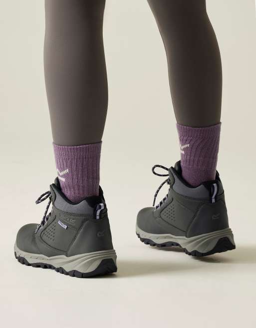 Regatta Waterproof amble walking boots in briar wisteria, 4 of 4