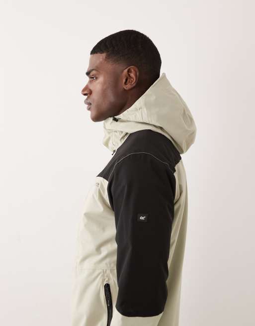 Regatta Waterproof freesdale hooded jacket in abbeystone, 2 of 5