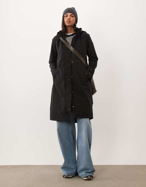 Regatta Waterproof yasira insulated jacket in black, 2 of 4