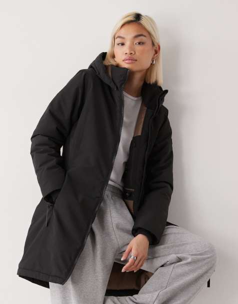 Regatta Women's marron waterproof jacket in black - view 1