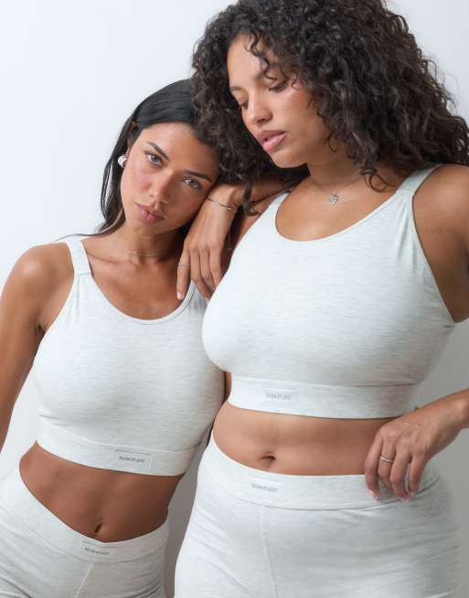 Reign Studio Conna bralette-topp för fylligare byst i grått, 4 av 5
