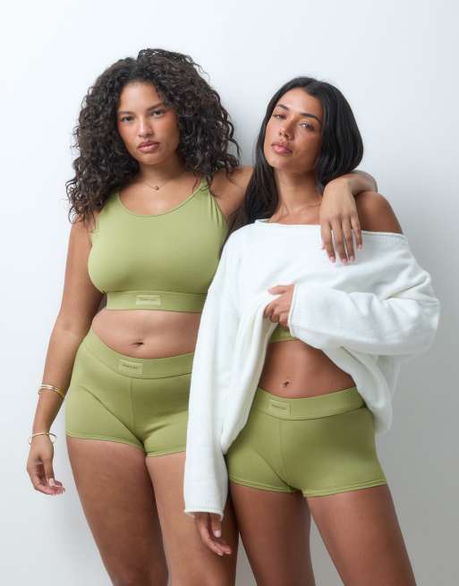 Reign Studio Fuller Bust Conna boxer set in green, 2 of 3